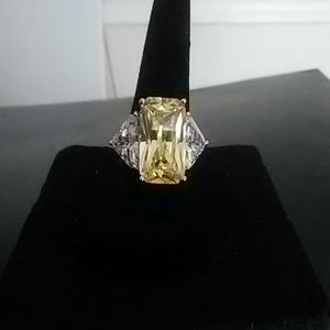 Beautiful yellow and white cubic zirconia